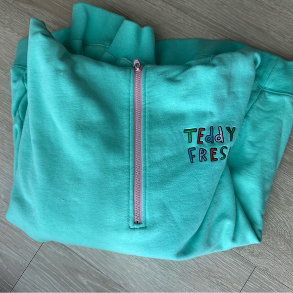 Teddy Fresh I Need A Hug Hoodie size XL - Picture 2 of 5